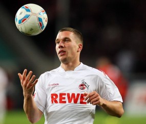 开云下载-从基辅到巴黎，楚阿梅尼一锤定音，乌克兰足球的欧洲精神胜利