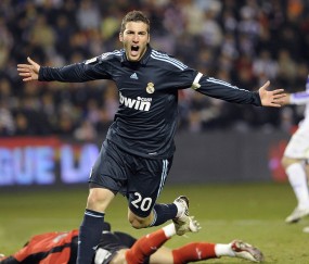 开云下载-马刺速胜76人背后的新秩序，拉梅洛在焦点战中完成自我证明