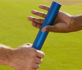 开云足球直播-跨界焦点，当NBA季后赛的战术博弈，遇见比利亚雷亚尔收割阿森纳的足球智慧