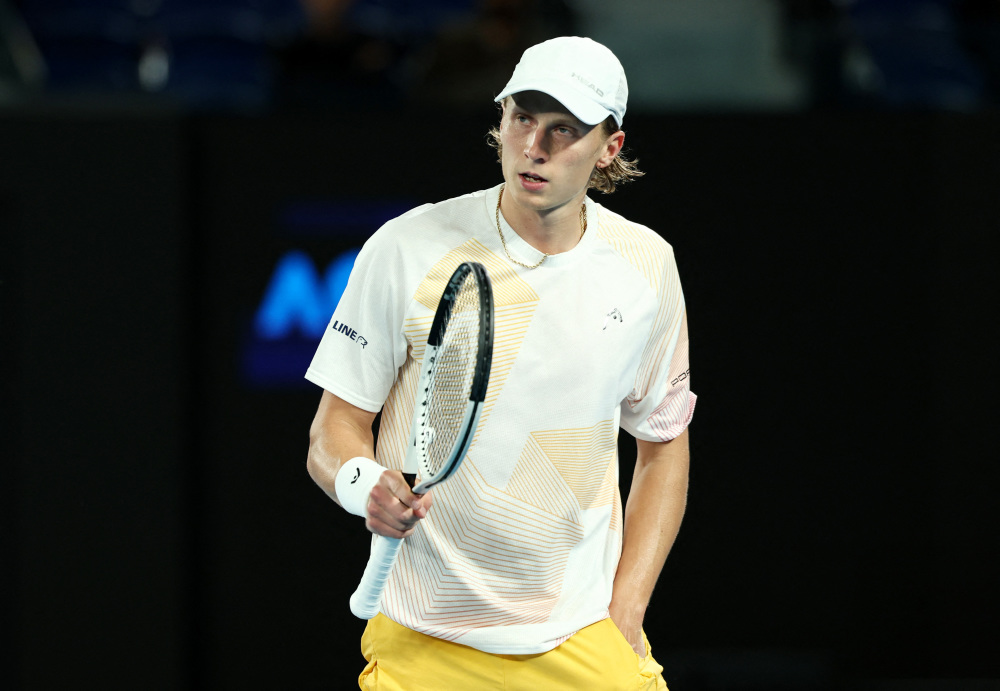 澳网鏖战法网，梅德韦杰夫统治全场