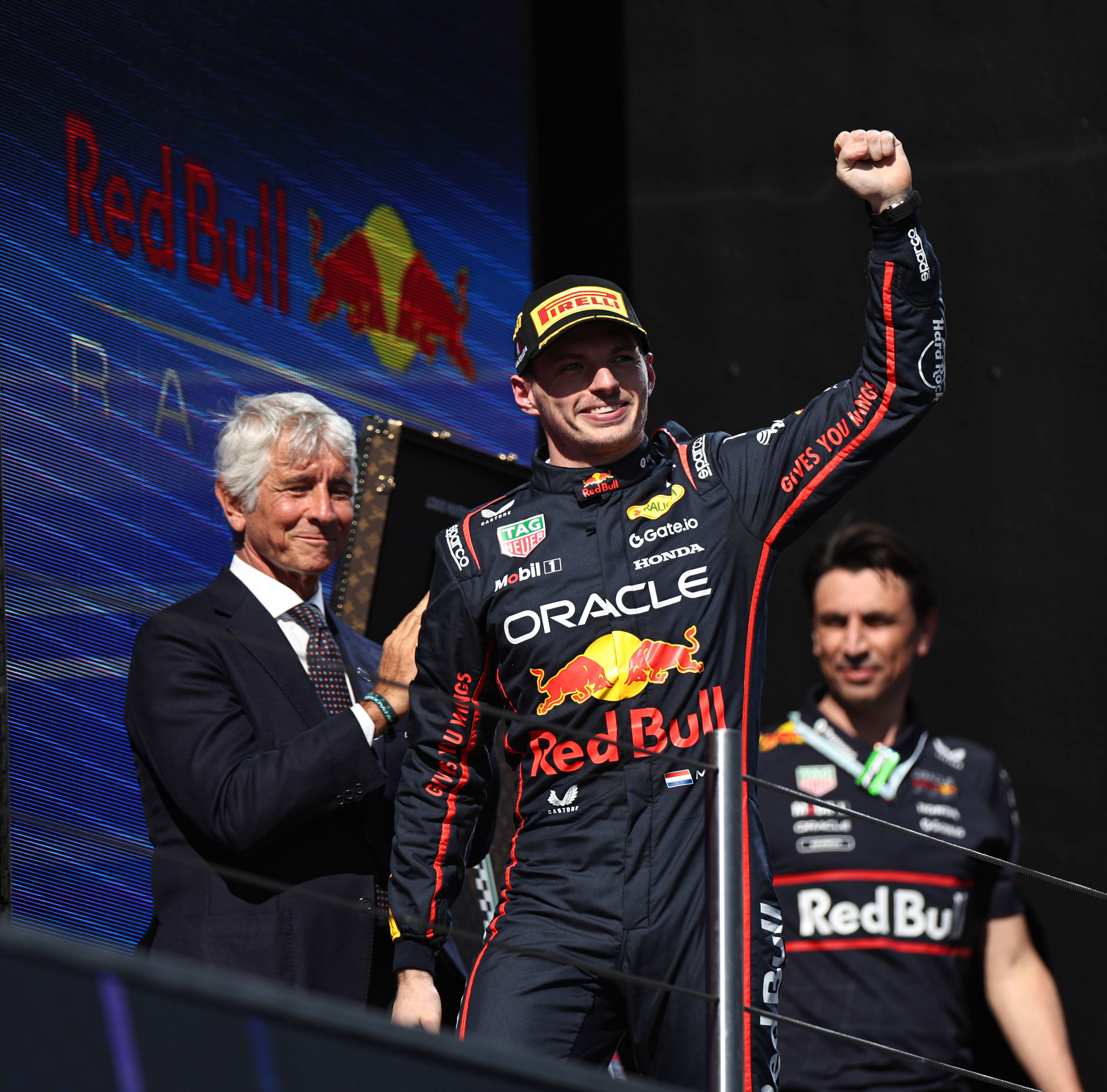 红牛二队横扫红牛车队，皮亚斯特里扛起全队