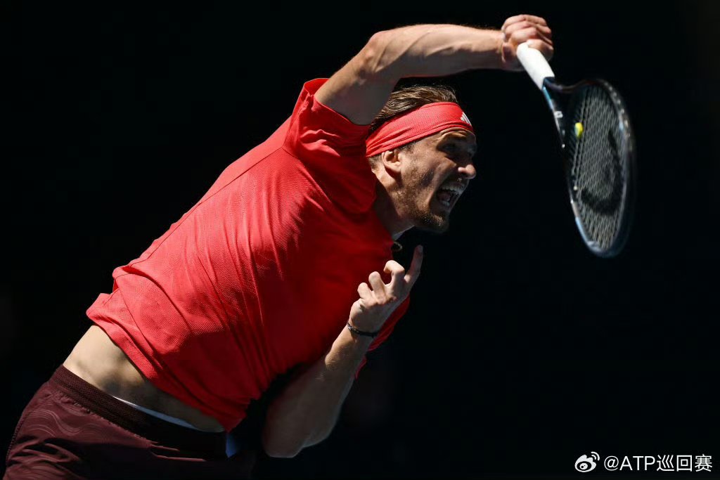 美网力克拉沃尔杯，兹维列夫带队取胜