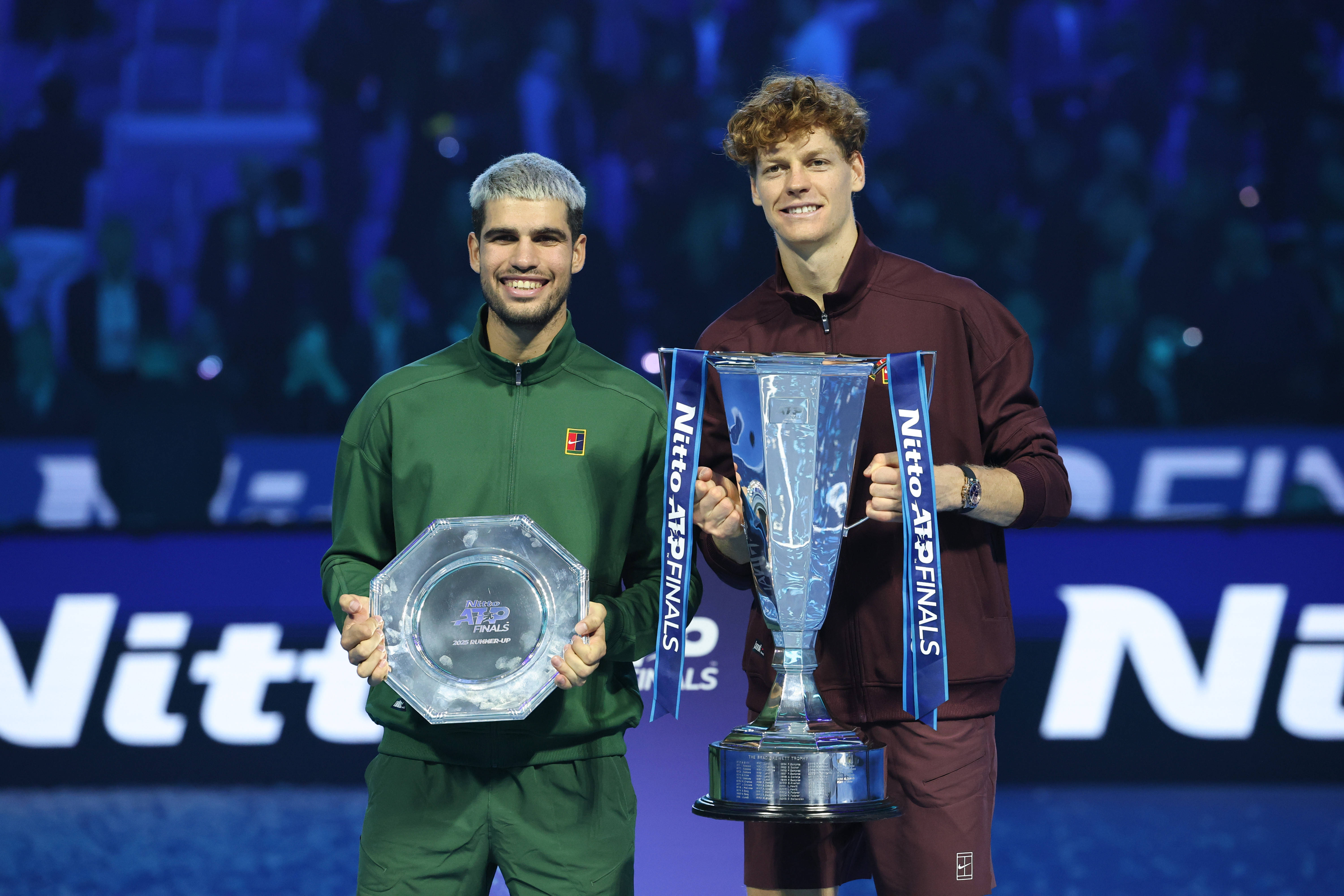 ATP总决赛碾压温网，阿尔卡拉斯扛起全队