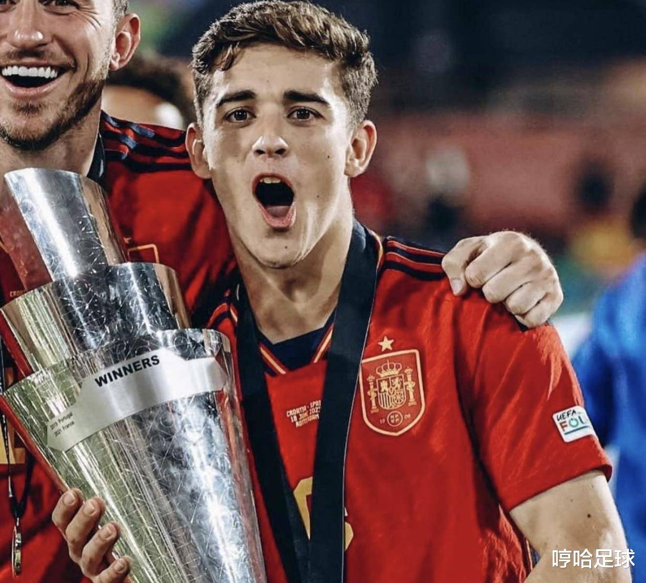 多米尼加驻阵全力以赴，欧国联比赛蒸蒸日上