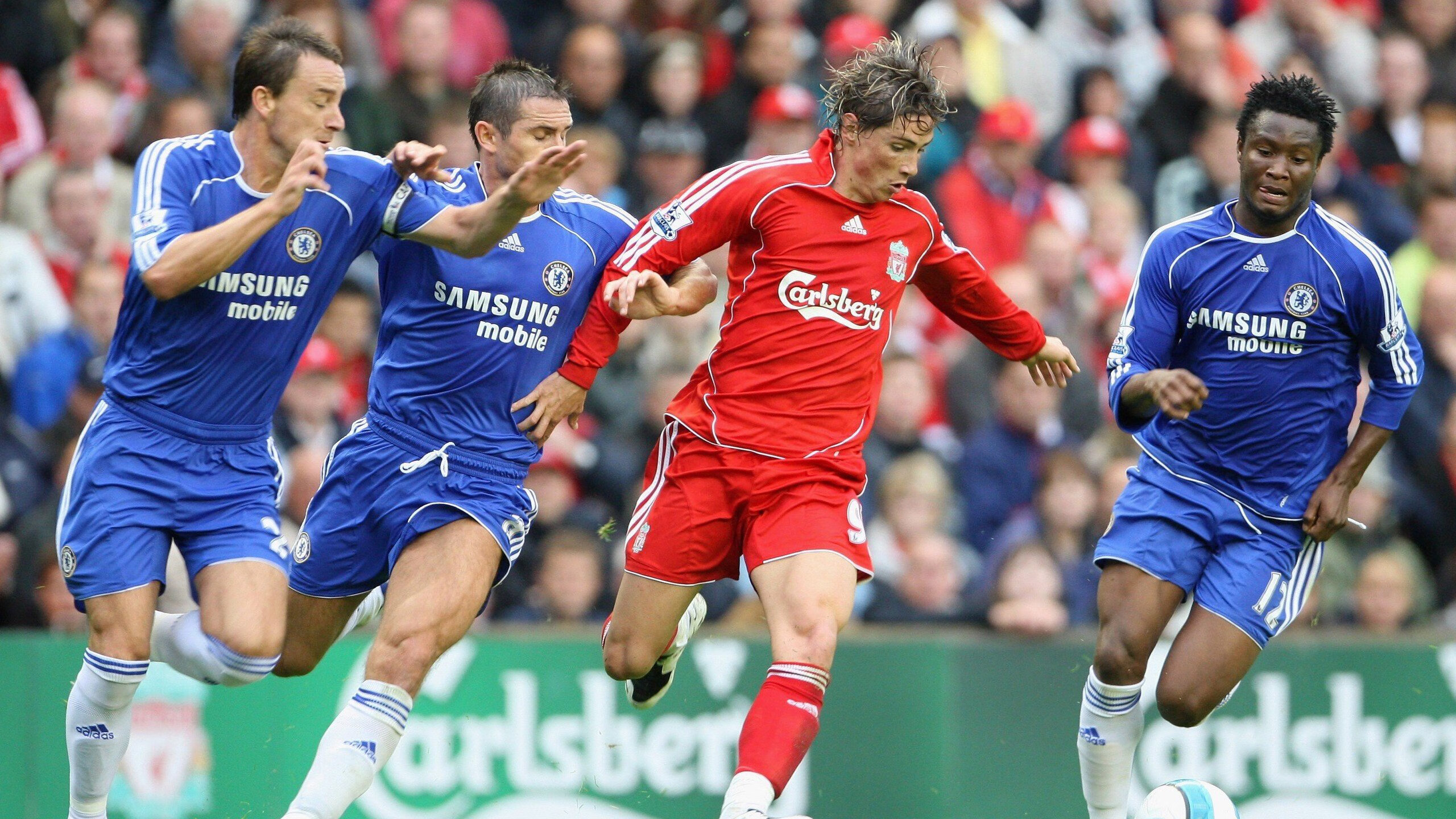 富安健洋展现巨星价值，西班牙战术压制威尔士的现代足球启示