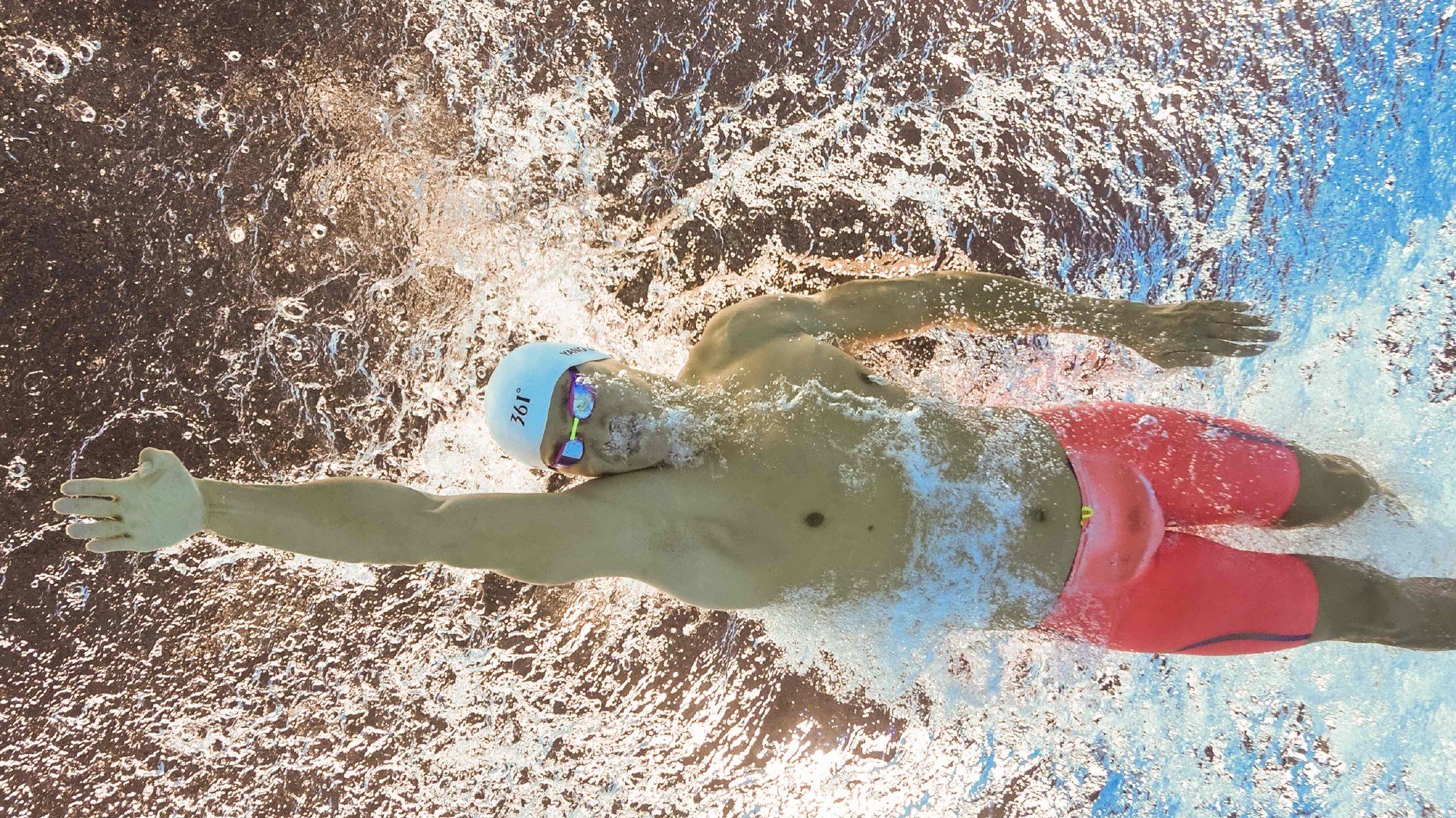 绝境中的王者，阿圭罗扛起摩洛哥，绝杀哥伦比亚的史诗之夜